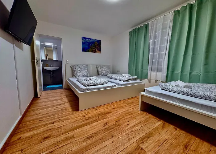 Проживание в семье 92 *